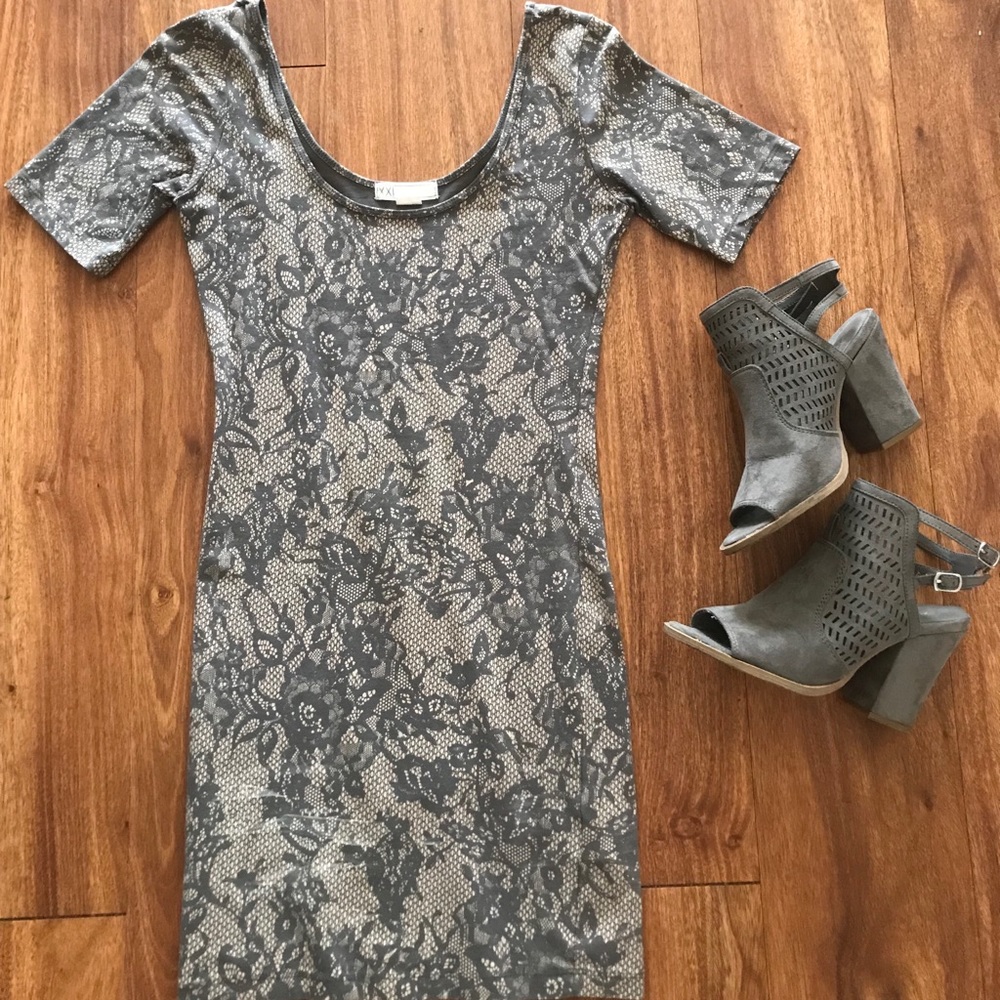 Grey lace patterned dress
